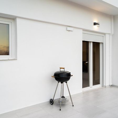 Hydra Apartment Patras Exterior photo